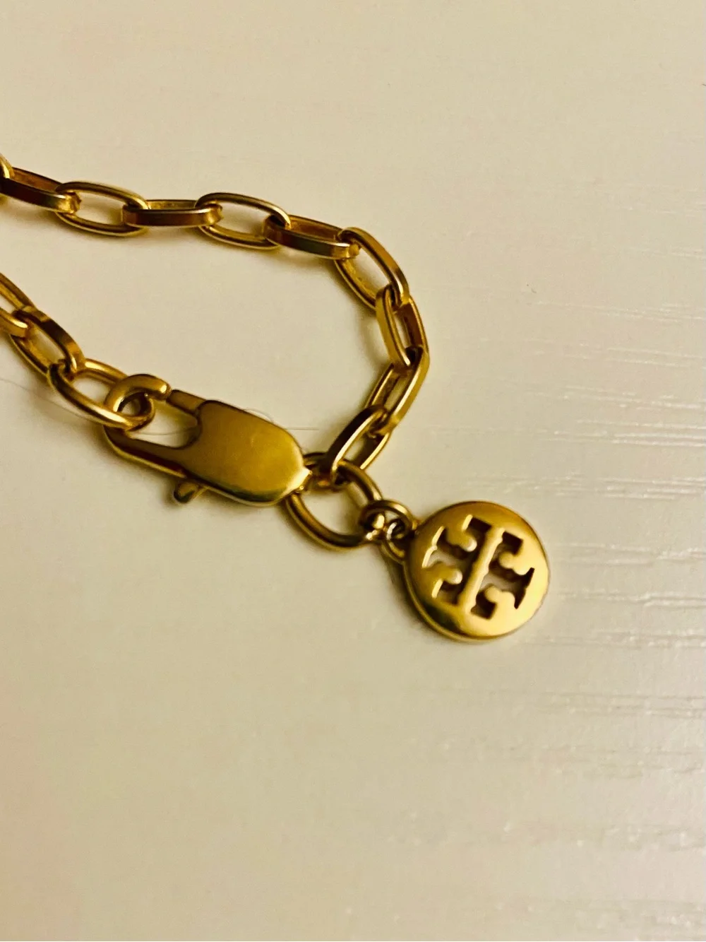 Tory Burch tory burch